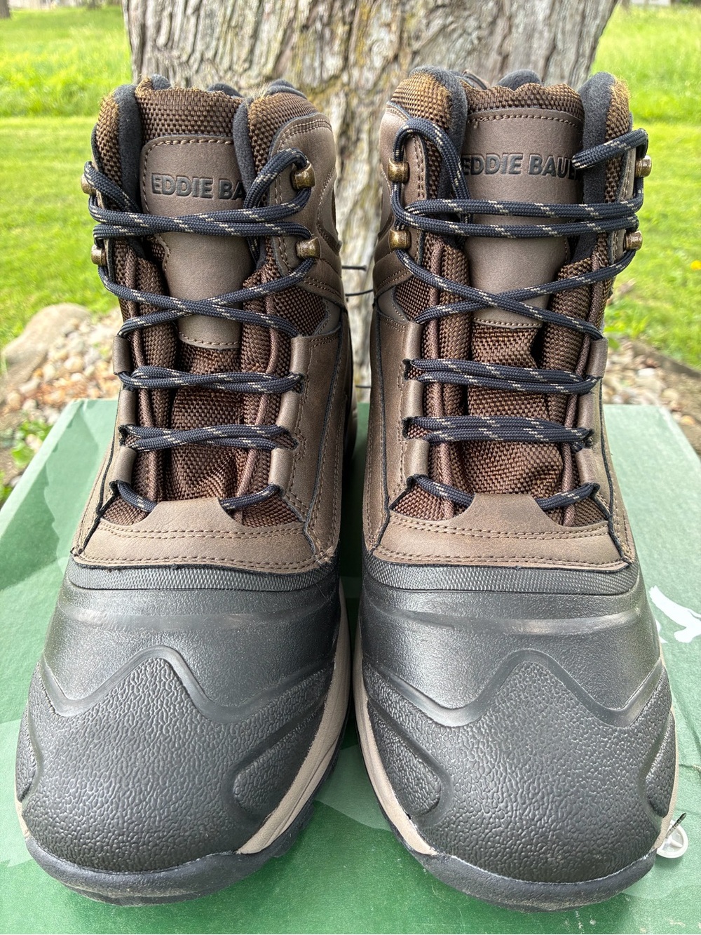 Eddie Bauer Men's Water Resistant Outdoor Boot Style Riley Size 9M Brown And Blk